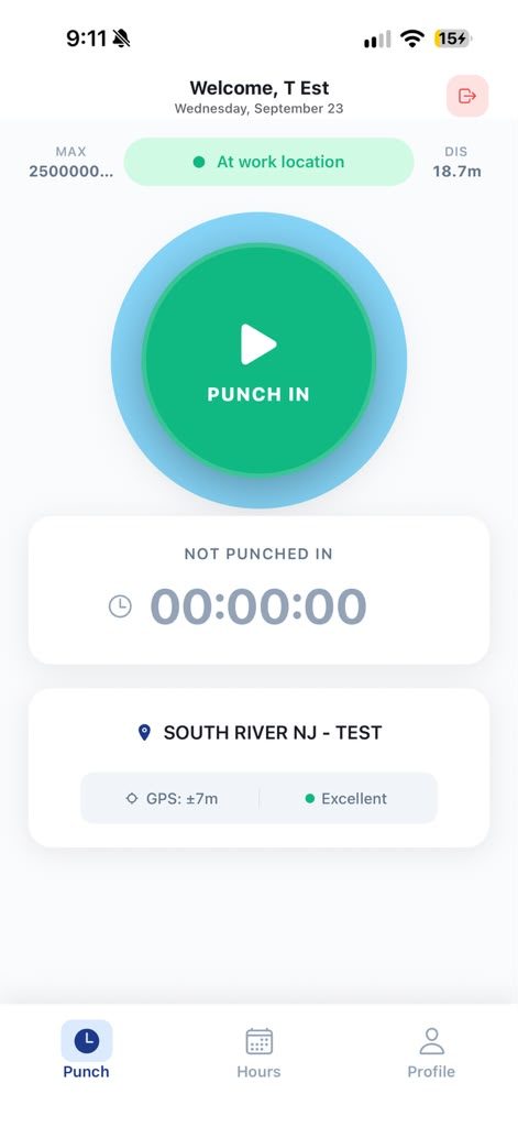 Clock-me employee app showing a GPS-verified punch-in screen with live status